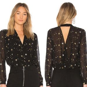 Lovers + Friends | Whisper Top / black with stars